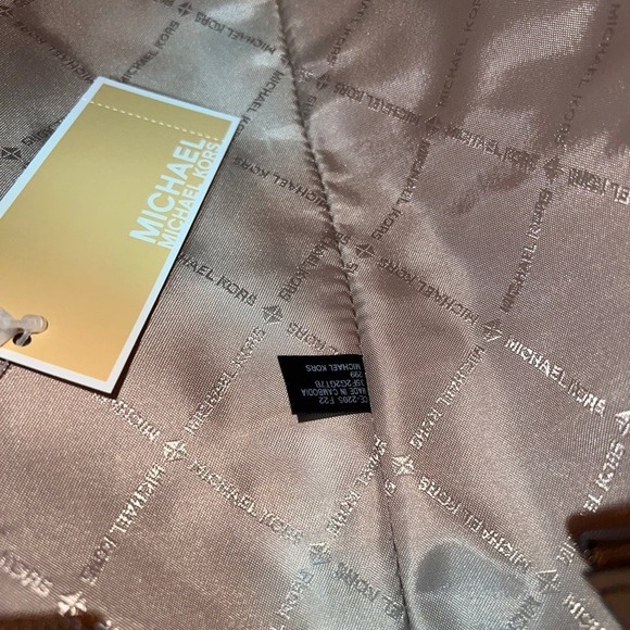 Michael Kors Gilly Tote Large Color Block Leather MK Logo Tote Bag Luggage Multi - Picture 9 of 11